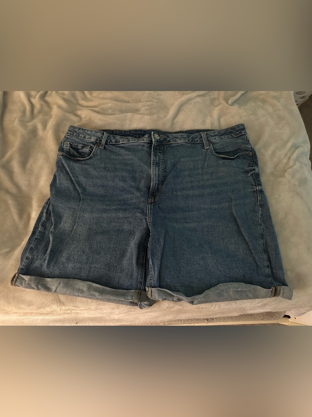 Old Navy Mid-Wash Denim Shorts